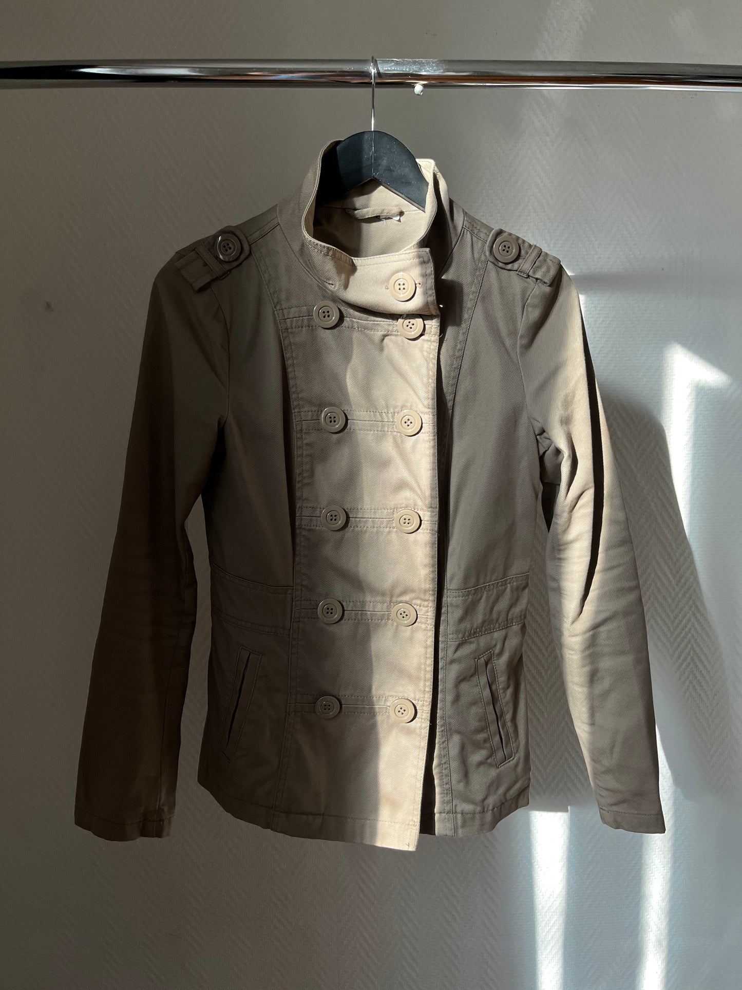 Vintage grey/beige buttoned jacket