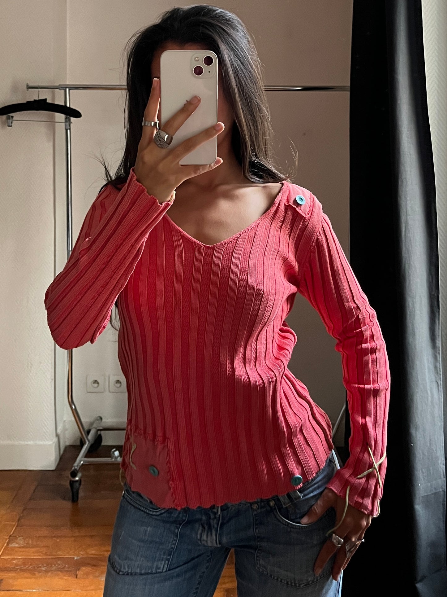 Vintage V neck knitted pull over with doll couture details