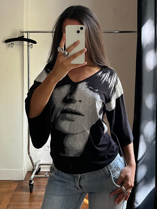 Vintage face batwing top