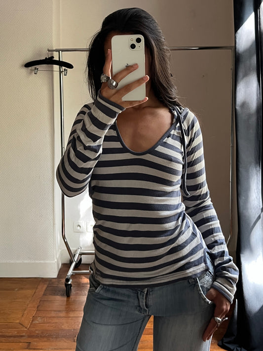 Vintage striped pull over