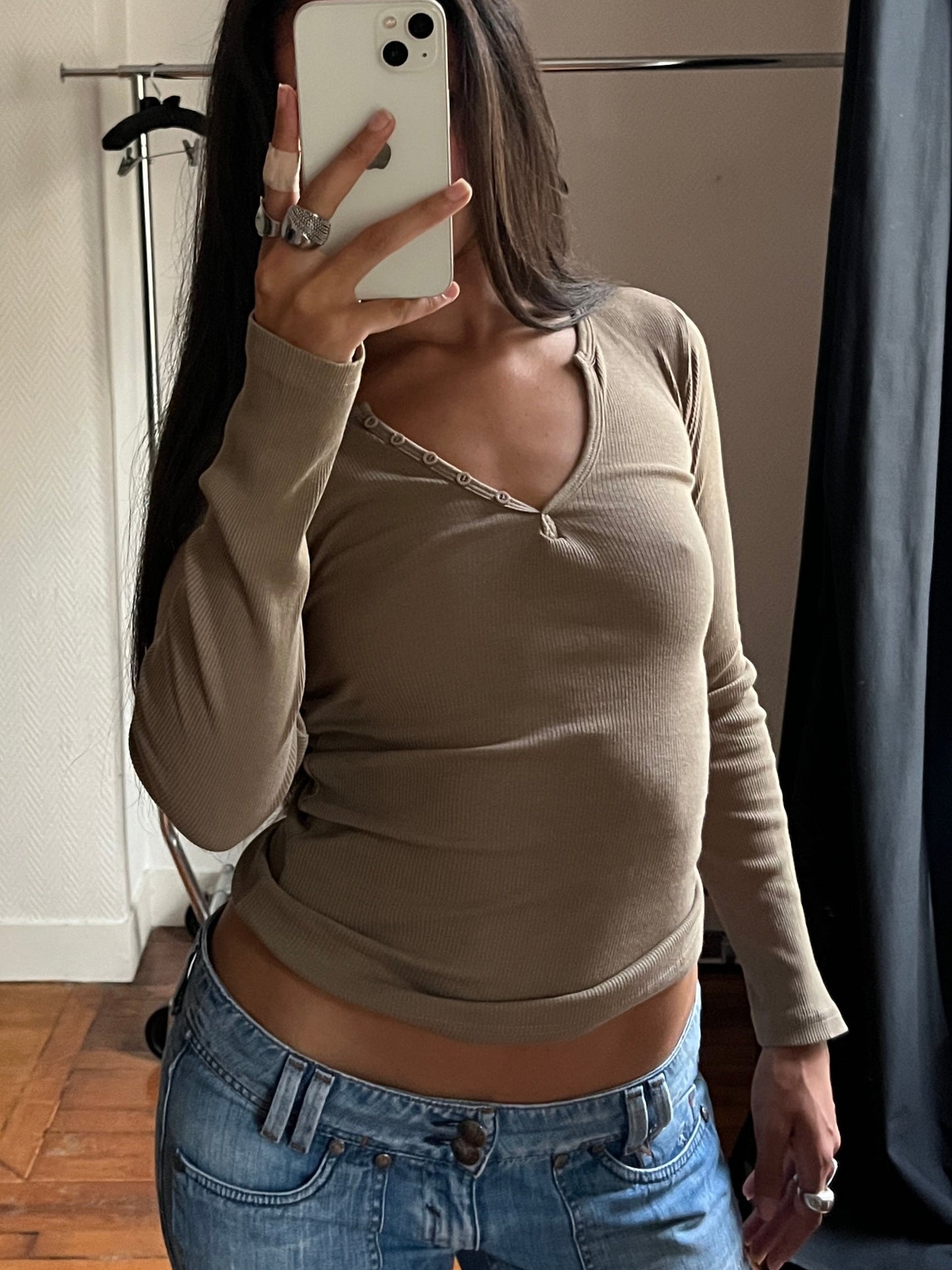 Vintage buttoned long sleeved top