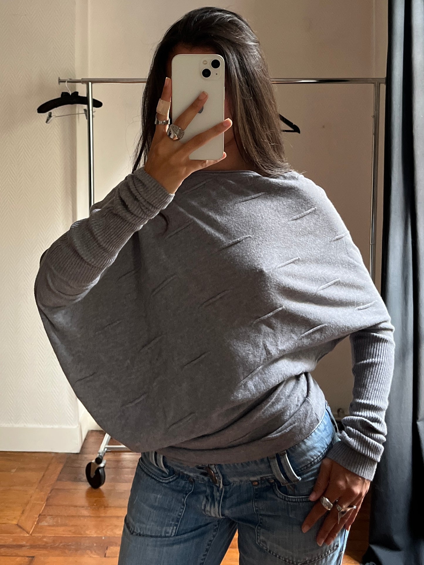 Vintage grey asymmetrical pull over