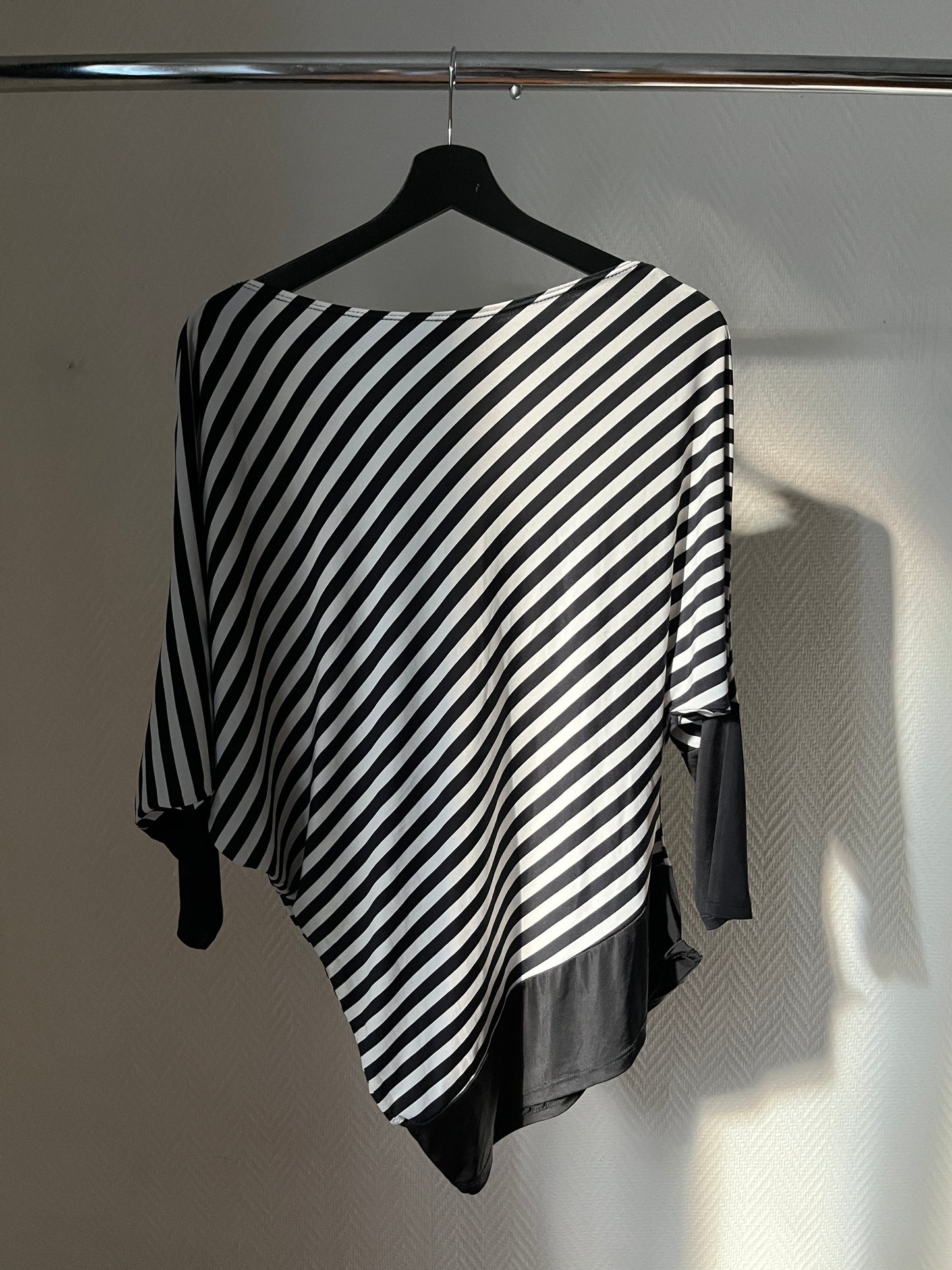 Vintage striped asymmetrical top