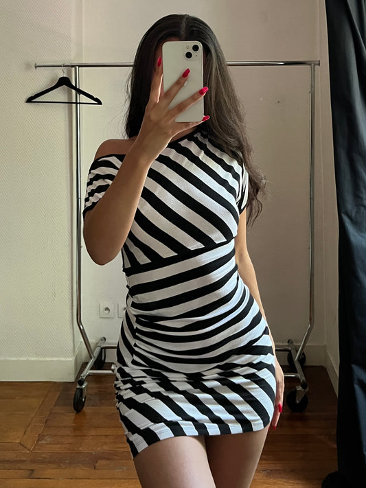 Vintage off shoulder asymmetrical striped dress
