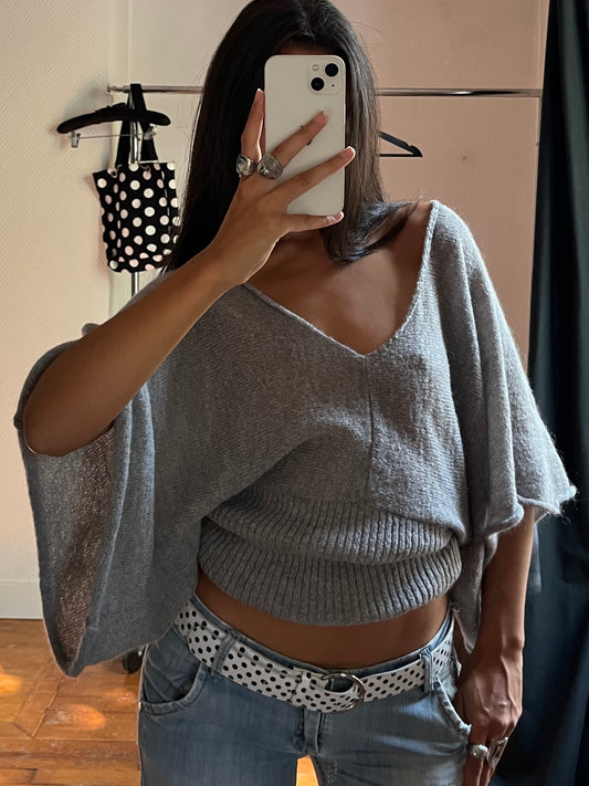 Vintage batwing pull over