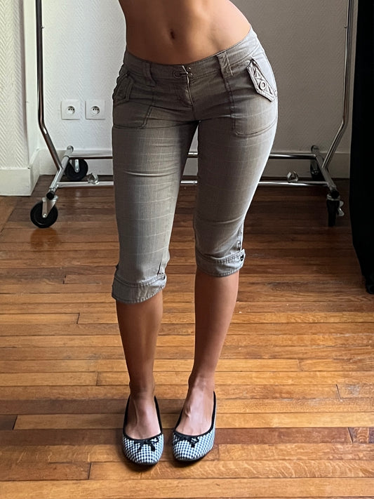 Vintage tartan capri pants